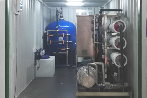 containerized water treatment system